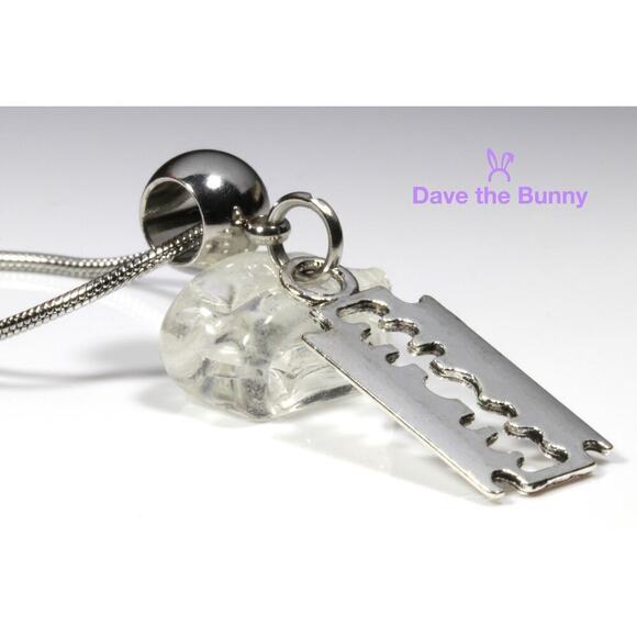 Razor Blade Necklace  - Punk Rock or an Emo Necklace - Picture 4 of 9